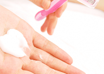 Depilatory Hair Removal Creams: The Pros and Cons