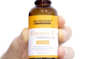 Top 13 Best Vitamin C Serums for Face (Buying Guide)