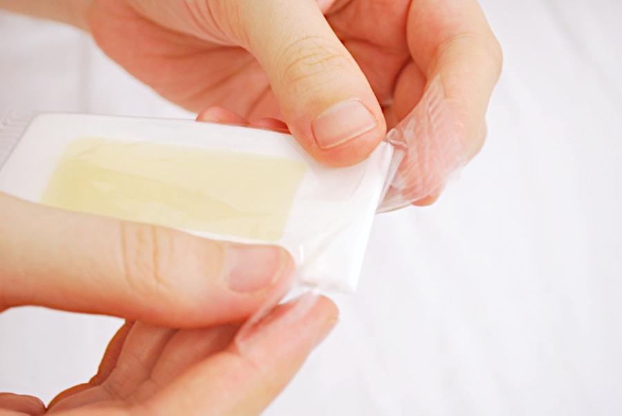 how to use wax strips for face to remove hair
